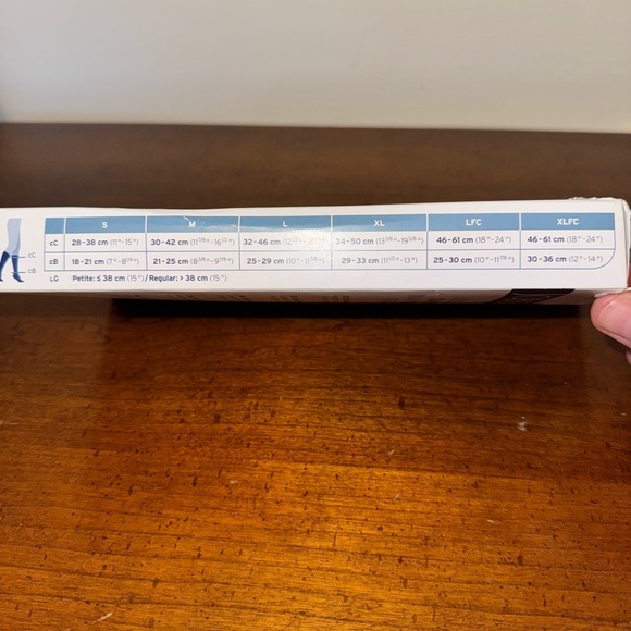 NWT Jobst Relief Medical Compression Stockings Full Calf- Tan Size XL 30-40 mmHg - Picture 8 of 9